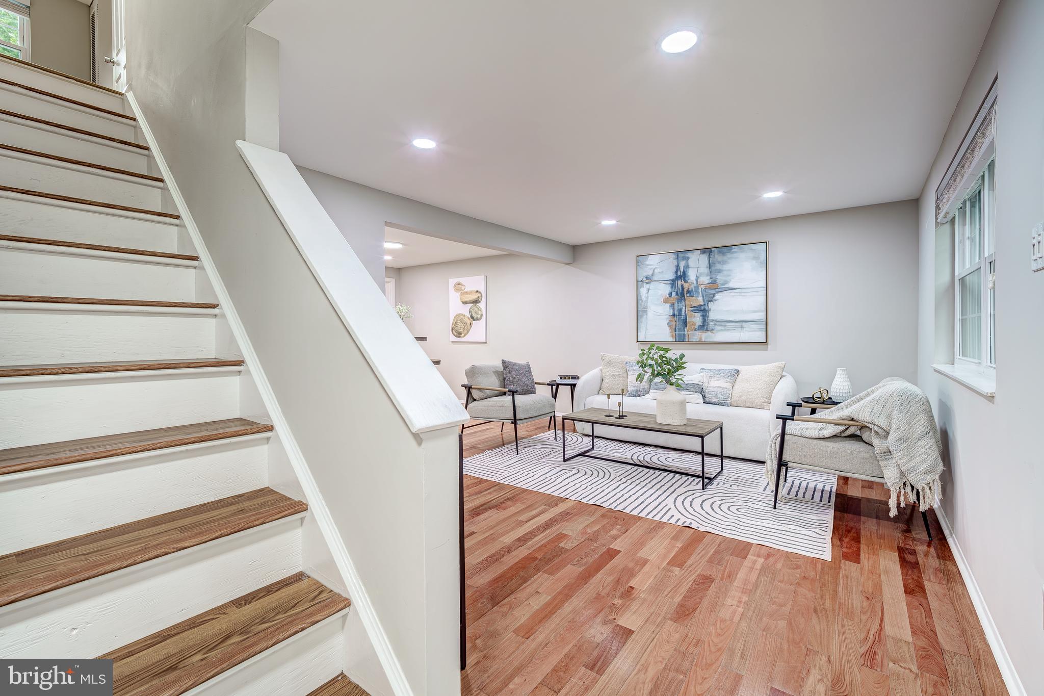 1107 Clarke Street Herndon, VA 20170 - Photo 30 of 44