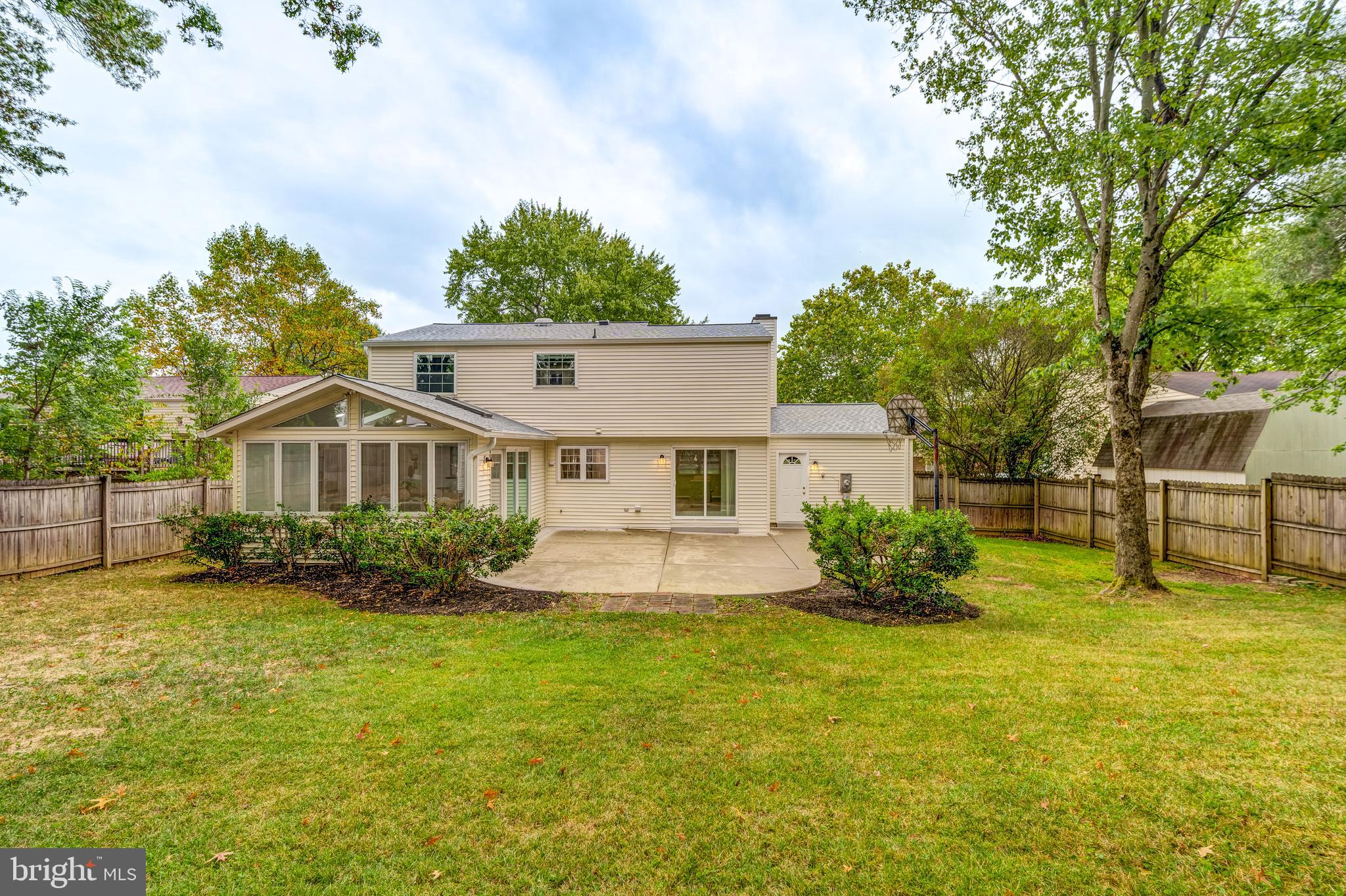 1107 Clarke Street Herndon, VA 20170 - Photo 43 of 44