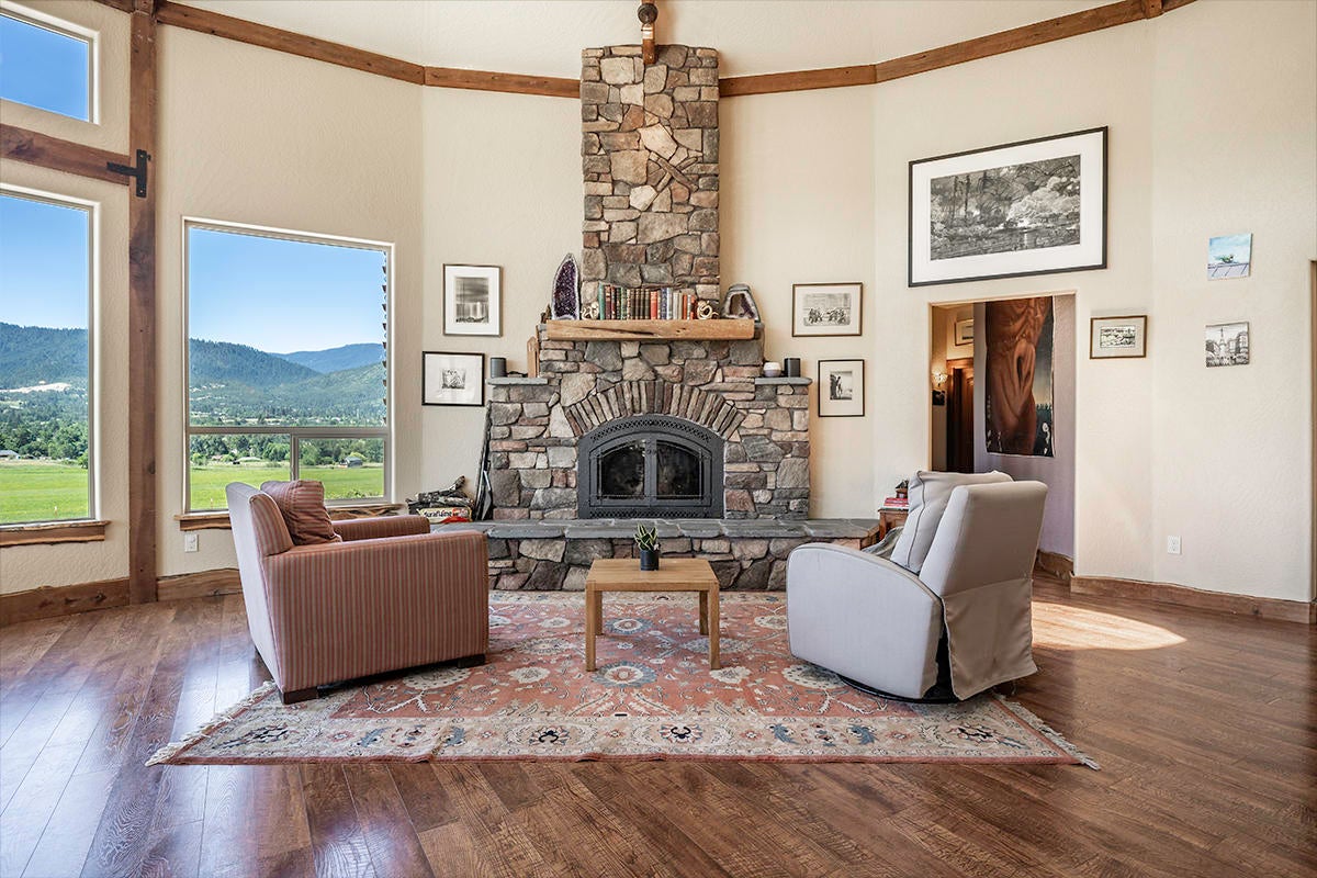 500 Emigrant Creek Road Ashland, OR 97520 - Photo 16 of 26 DSC07048-HDR