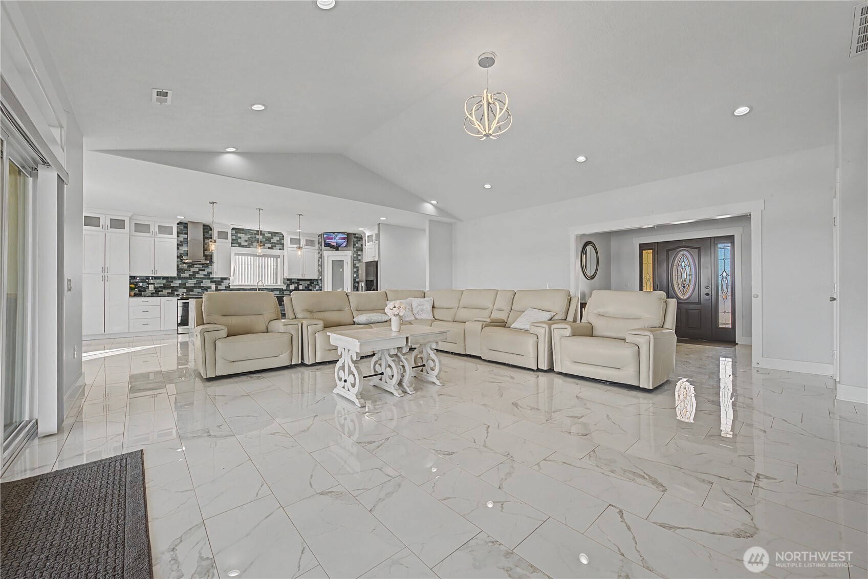 21347 Rd D.5 Soap Lake, WA 98851 - Photo 11 of 40 a living room with furniture and white walls