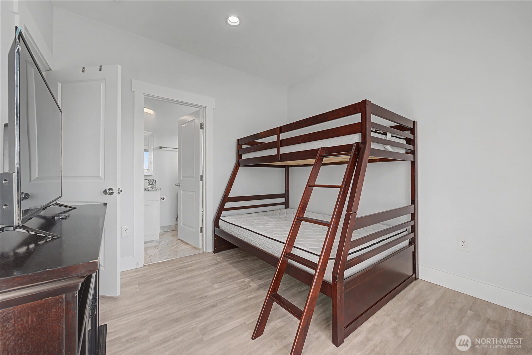 21347 Rd D.5 Soap Lake, WA 98851 - Photo 18 of 40 a view of entryway