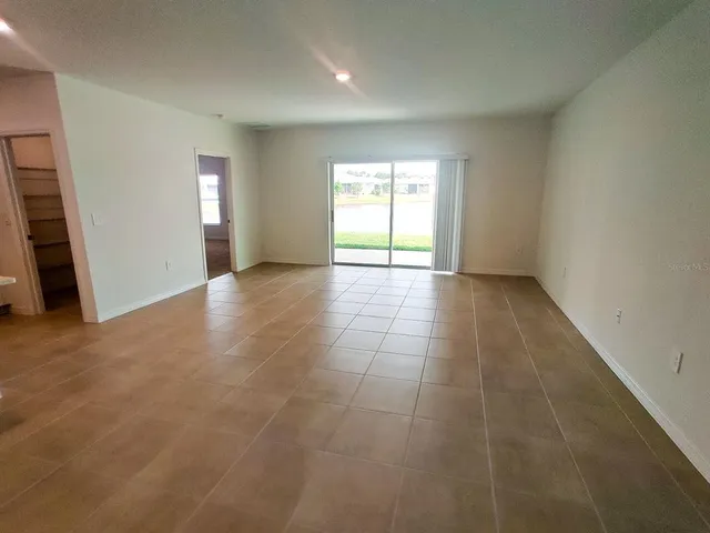 $2,300 | 3917 Southern Vista Loop, St. Cloud, FL 34772