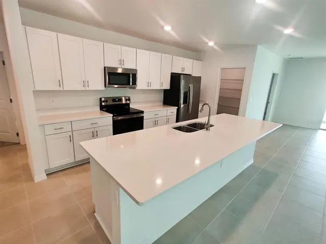 $2,300 | 3917 Southern Vista Loop, St. Cloud, FL 34772