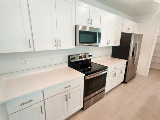 $2,300 | 3917 Southern Vista Loop, St. Cloud, FL 34772