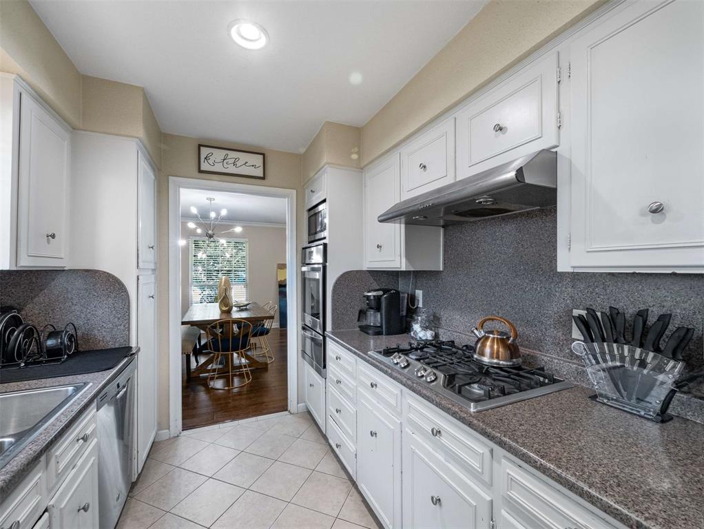 3750 Ridgeoak Way Farmers Branch, TX 75244 - Photo 12 of 36