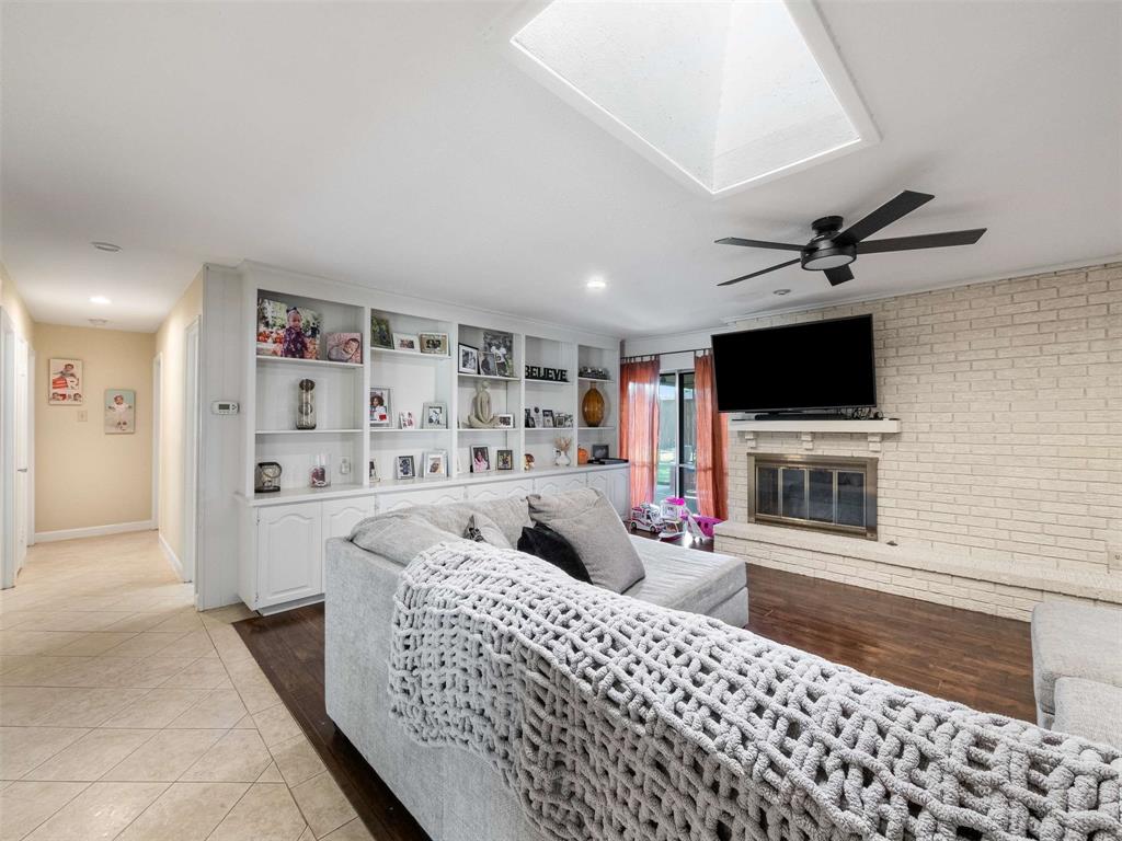 3750 Ridgeoak Way Farmers Branch, TX 75244 - Photo 19 of 36