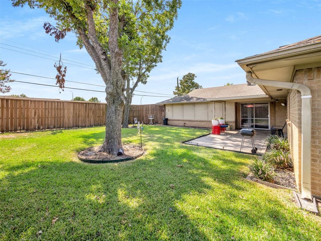 3750 Ridgeoak Way Farmers Branch, TX 75244 - Photo 32 of 36