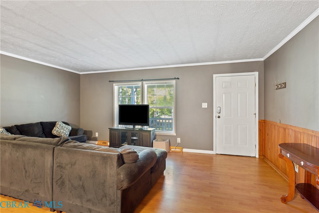 7472 Wagon Run Road Gloucester, VA 23061 - Photo 5 of 37 Gallery Image 5