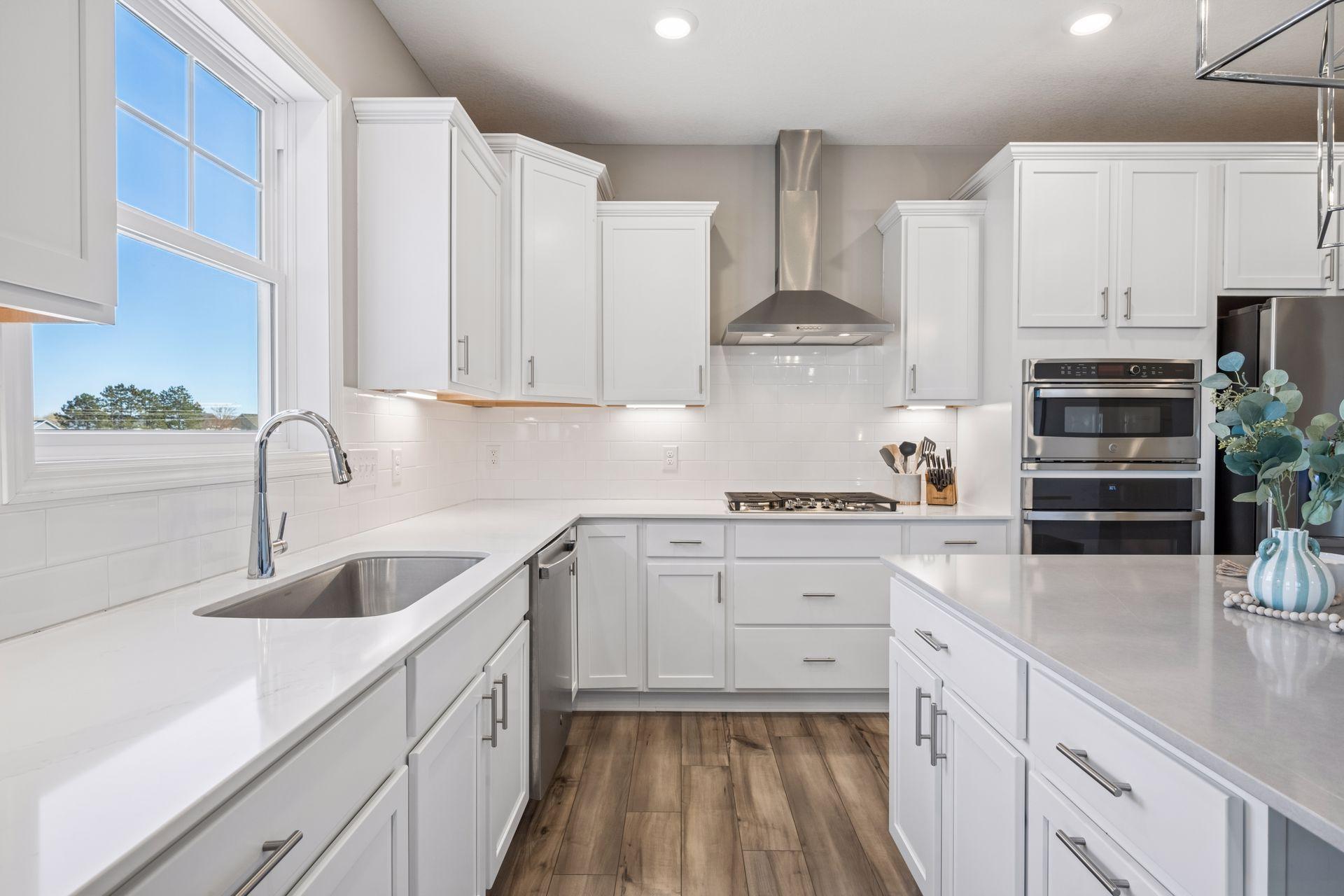 6582 Bridle Path Corcoran, MN 55340 - Photo 17 of 56