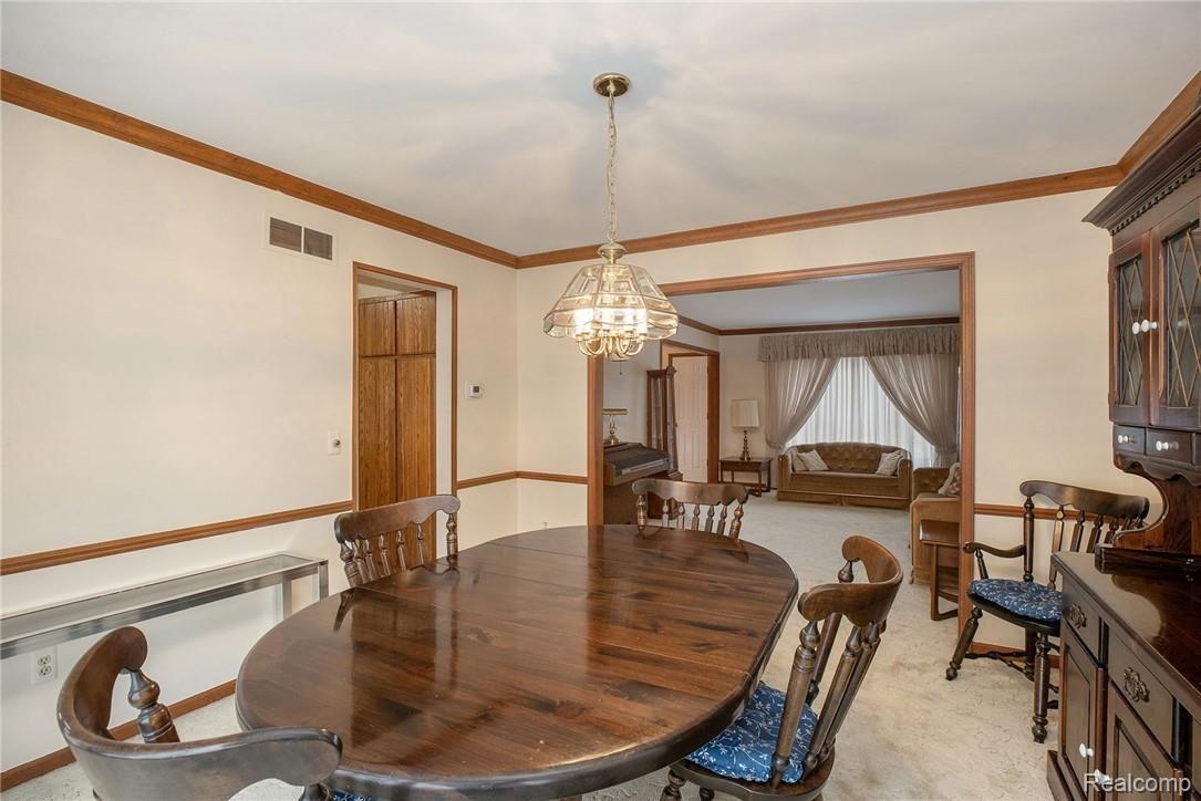 42221 Waterfall Road Northville, MI 48168 - Photo 9 of 39 RM_096.jpg