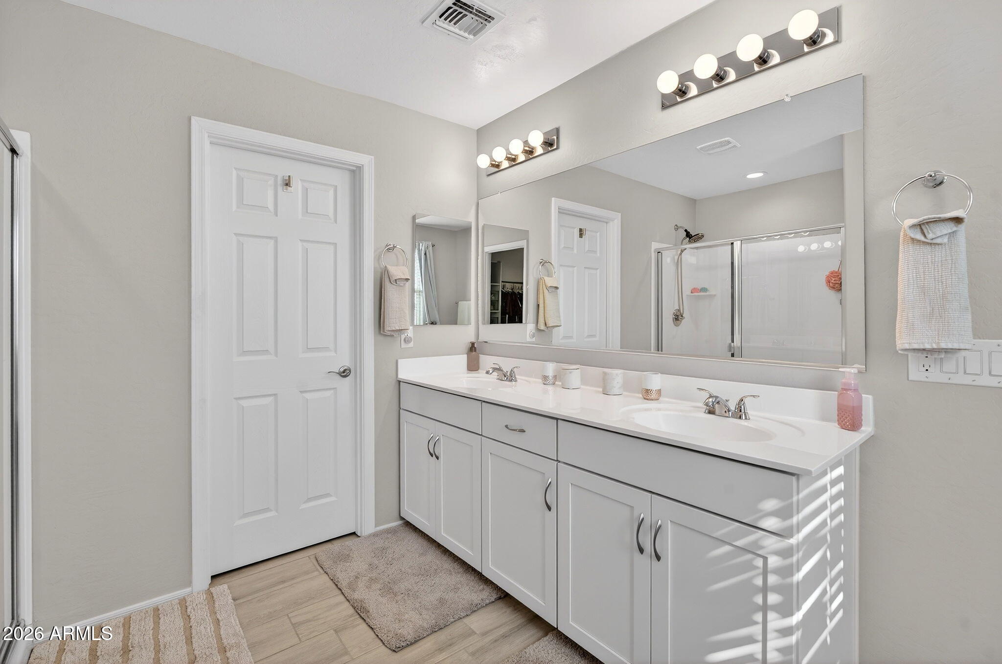 44127 West Palo Olmo Road Maricopa, AZ 85138 - Photo 20 of 40 Primary bath