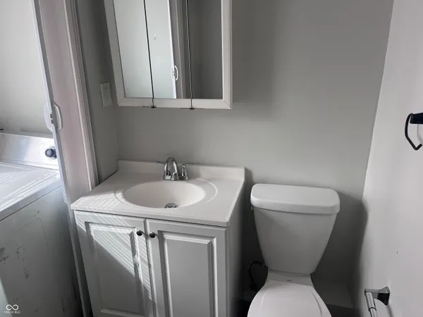 $1,950 | 2932 North Washington Boulevard, Indianapolis, IN 46205