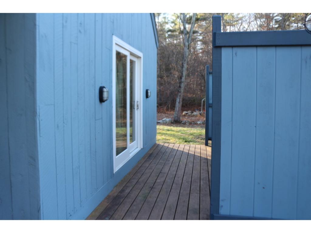 168 North Shore Road Derry, NH 03038 - Photo 34 of 36