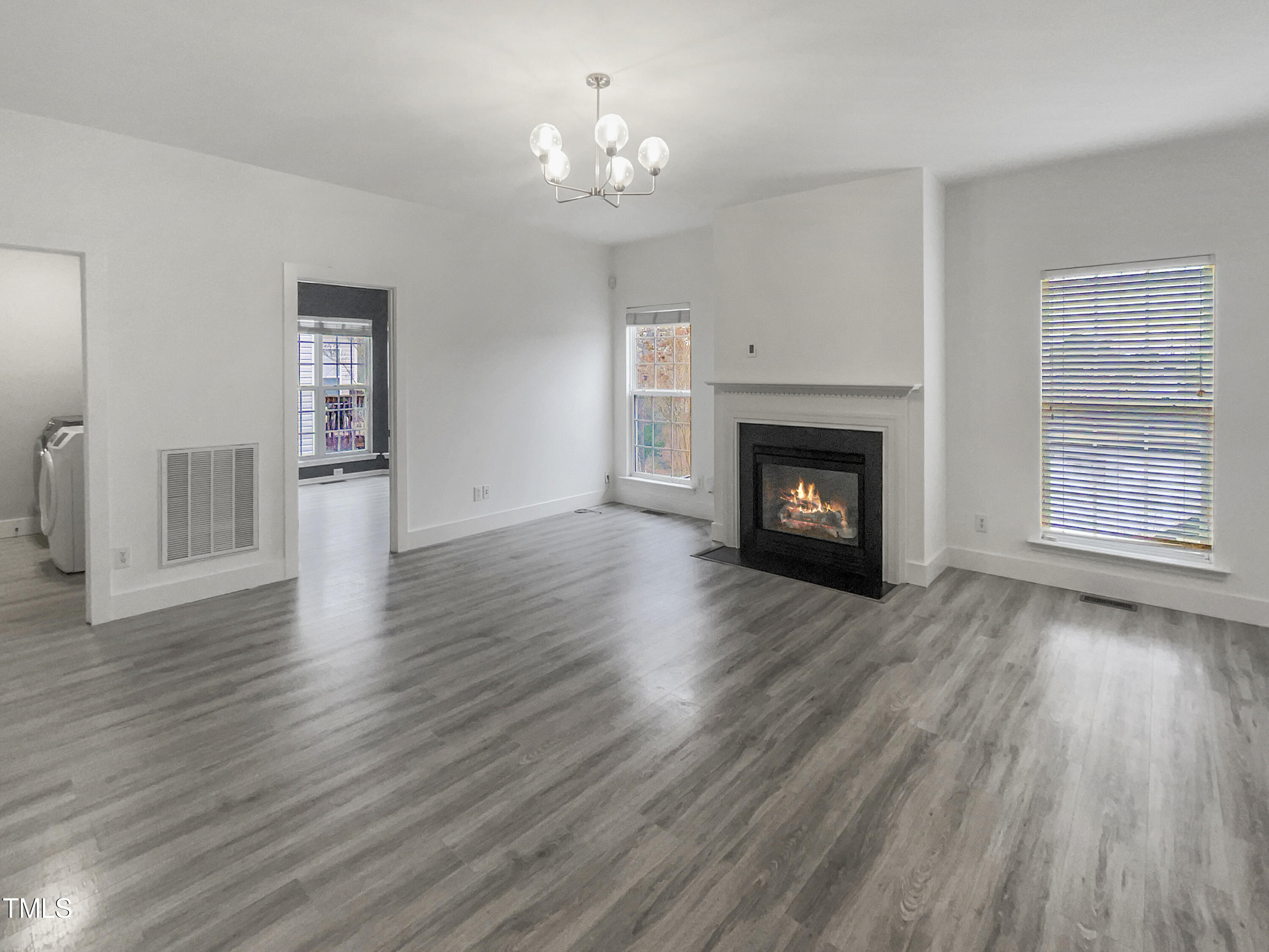 525 Thistlegate Trail Raleigh, NC 27610 - Photo 3 of 24 photo_03