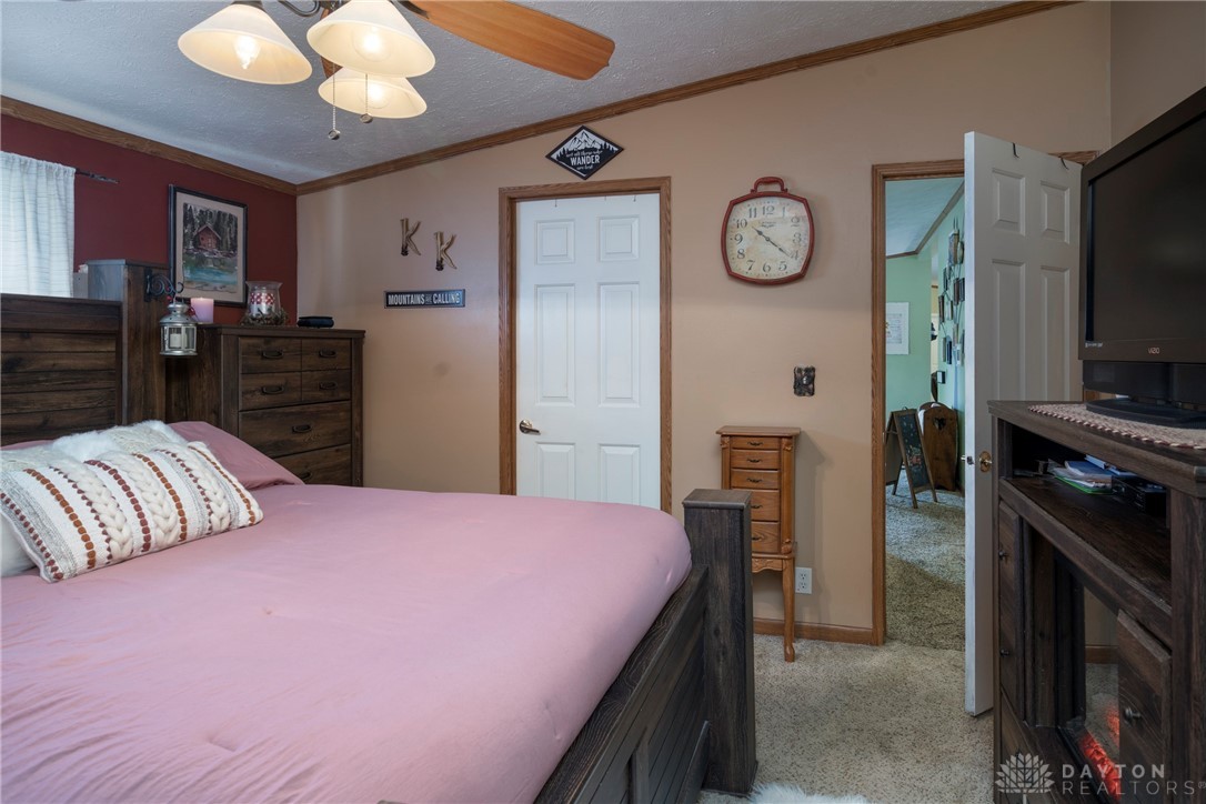 6346 Fair Ridge Road Hillsboro, OH 45133 - Photo 12 of 45