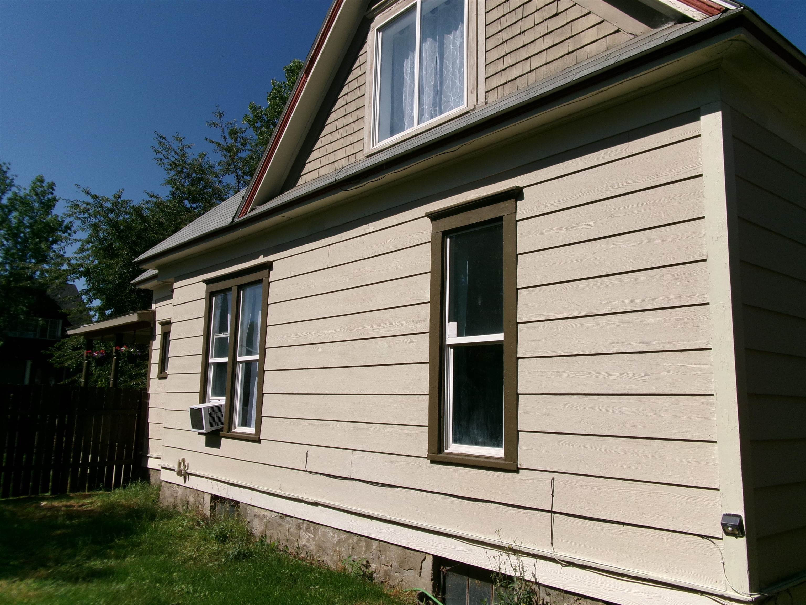 2004 West Broadway Avenue Spokane, WA 99201 - Photo 40 of 46