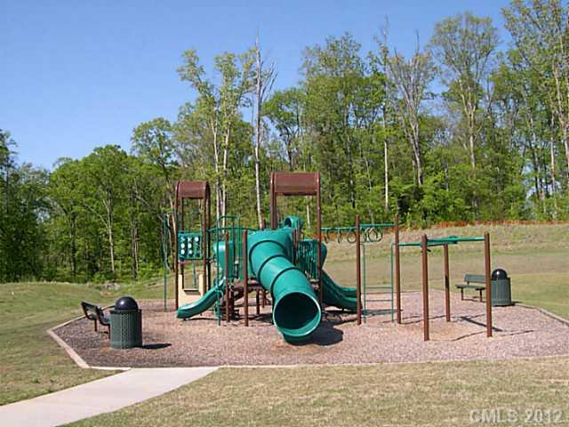 9709 Paper Tree Road Charlotte, NC 28227 - Photo 13 of 14 Gallery Image 13