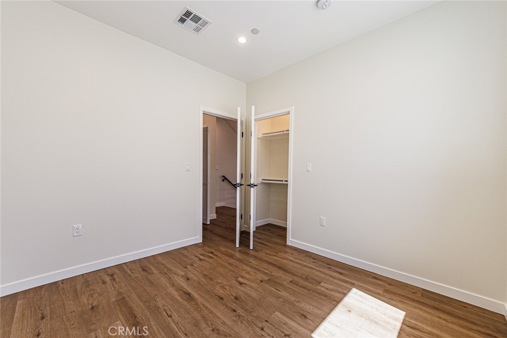 1859 1/2 South Crenshaw Boulevard, Unit 1/2 Los Angeles, CA 90019 - Photo 19 of 27