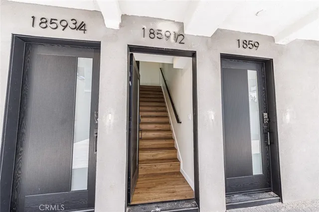 a view of a entryway door of the house