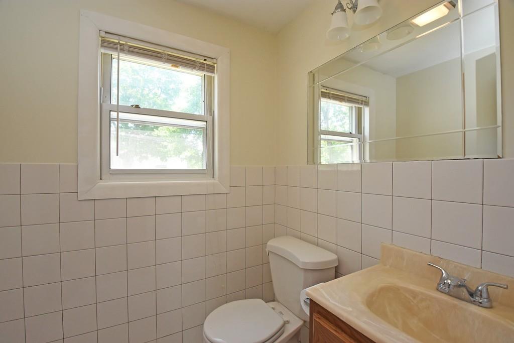 5 Payson Street Worcester, MA 01607 - Photo 10 of 24 Gallery Image 10