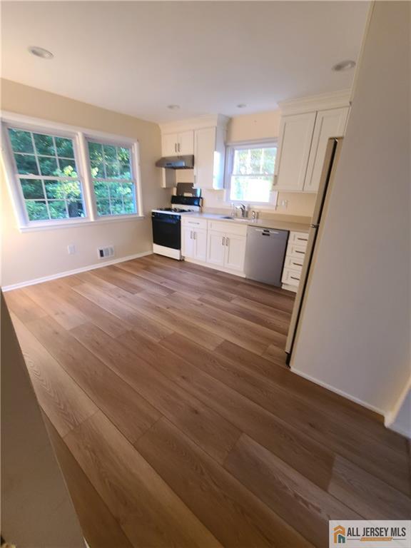 8 Windy Hill Road Metuchen, NJ 08840 - Photo 15 of 51