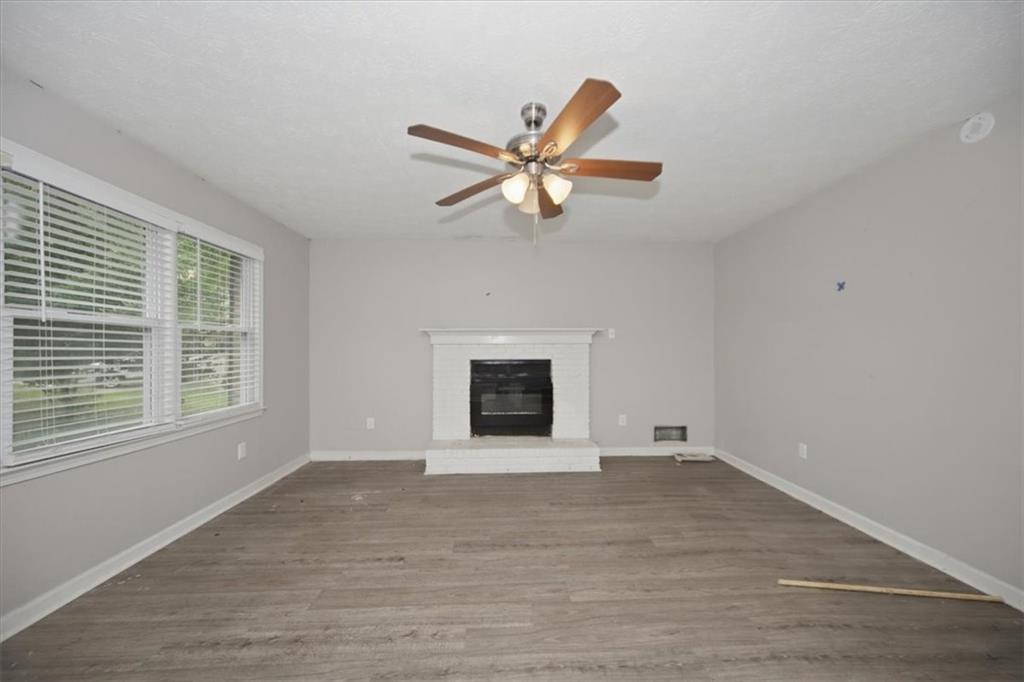 4635 Hamlet Walk Southeast Conyers, GA 30094 - Photo 5 of 25