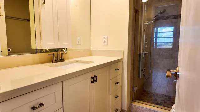 $1,800 | 4640 Lucerne Lakes Boulevard West, Unit 502, Lake Worth, FL 33467