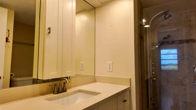 $1,800 | 4640 Lucerne Lakes Boulevard West, Unit 502, Lake Worth, FL 33467