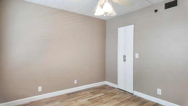 $1,800 | 4640 Lucerne Lakes Boulevard West, Unit 502, Lake Worth, FL 33467