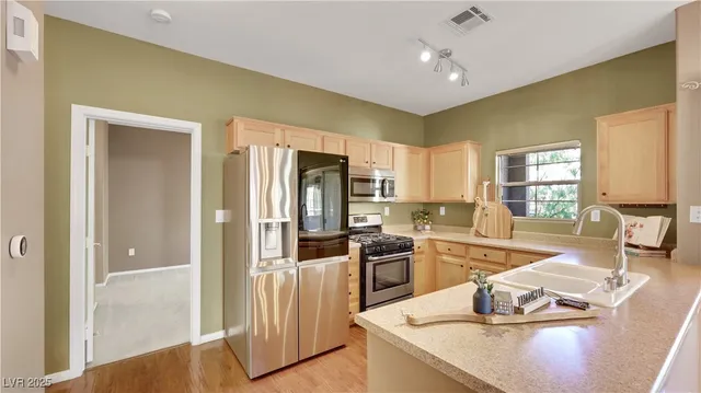 $255,000 | 3915 Legend Hills Street, Unit 204, Las Vegas, NV 89129