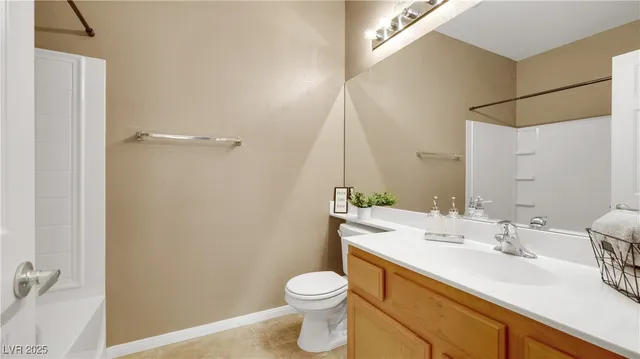 $255,000 | 3915 Legend Hills Street, Unit 204, Las Vegas, NV 89129