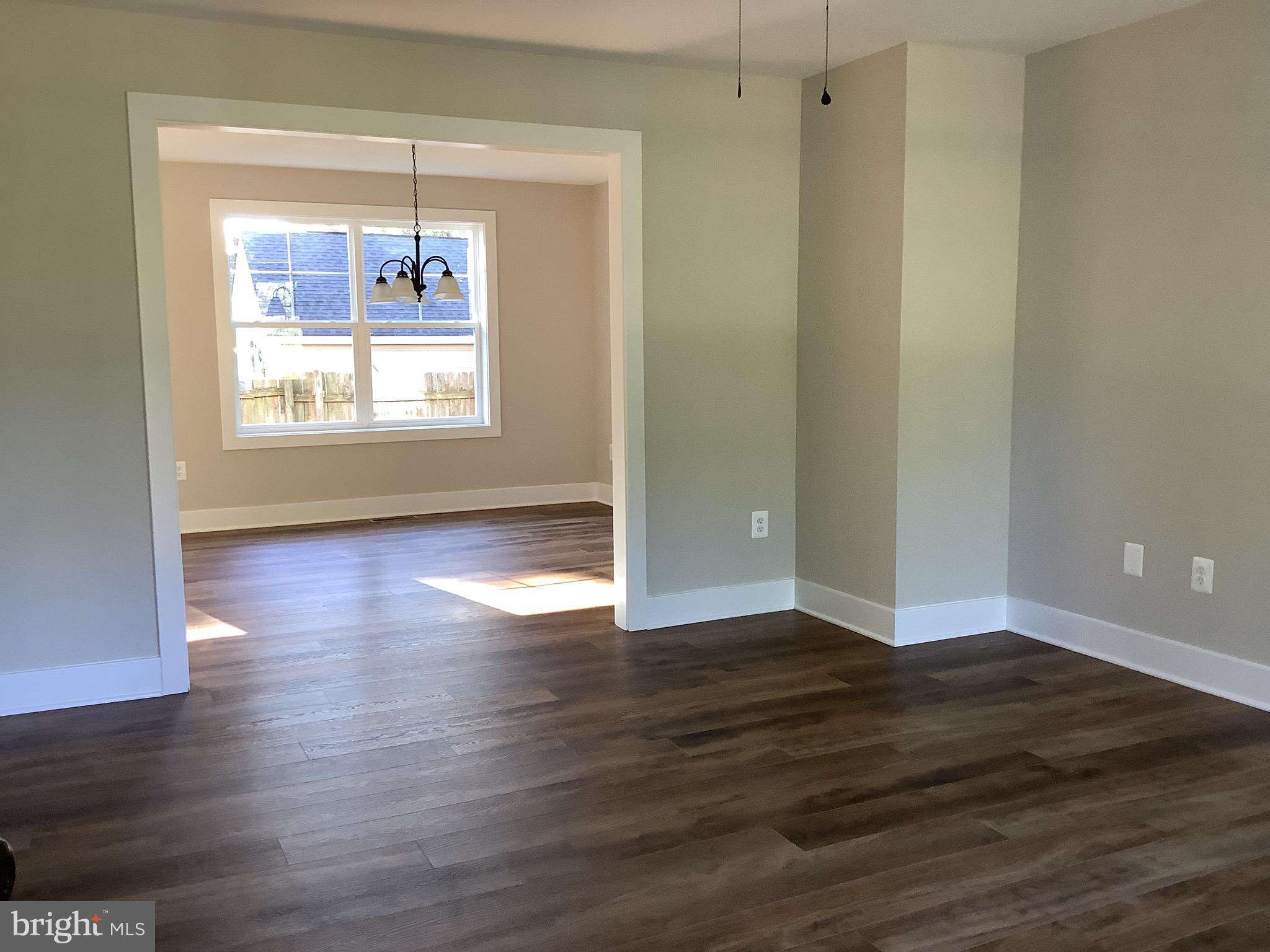 7862 Outing Avenue Pasadena, MD 21122 - Photo 2 of 19