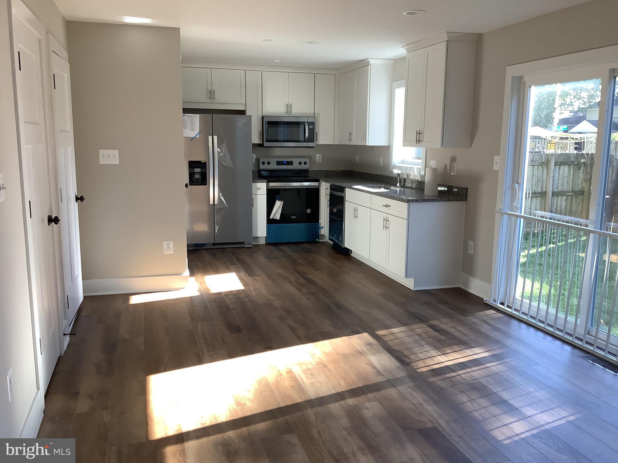 7862 Outing Avenue Pasadena, MD 21122 - Photo 6 of 19