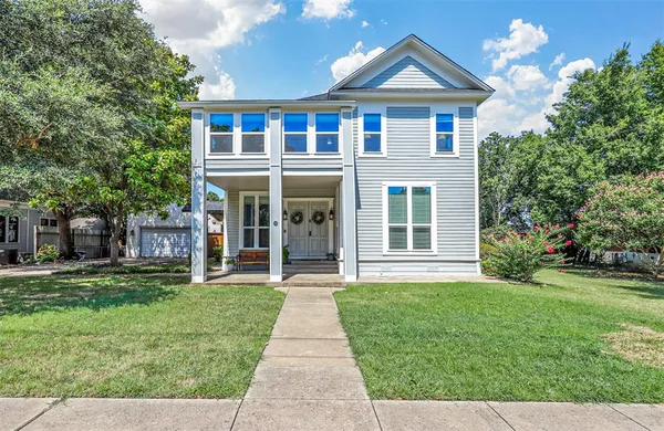 $725,000 | 115 North 1st Street, Midlothian, TX 76065