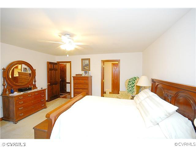 5319 Graymoss Road Richmond, VA 23234 - Photo 10 of 24 Master Bedroom