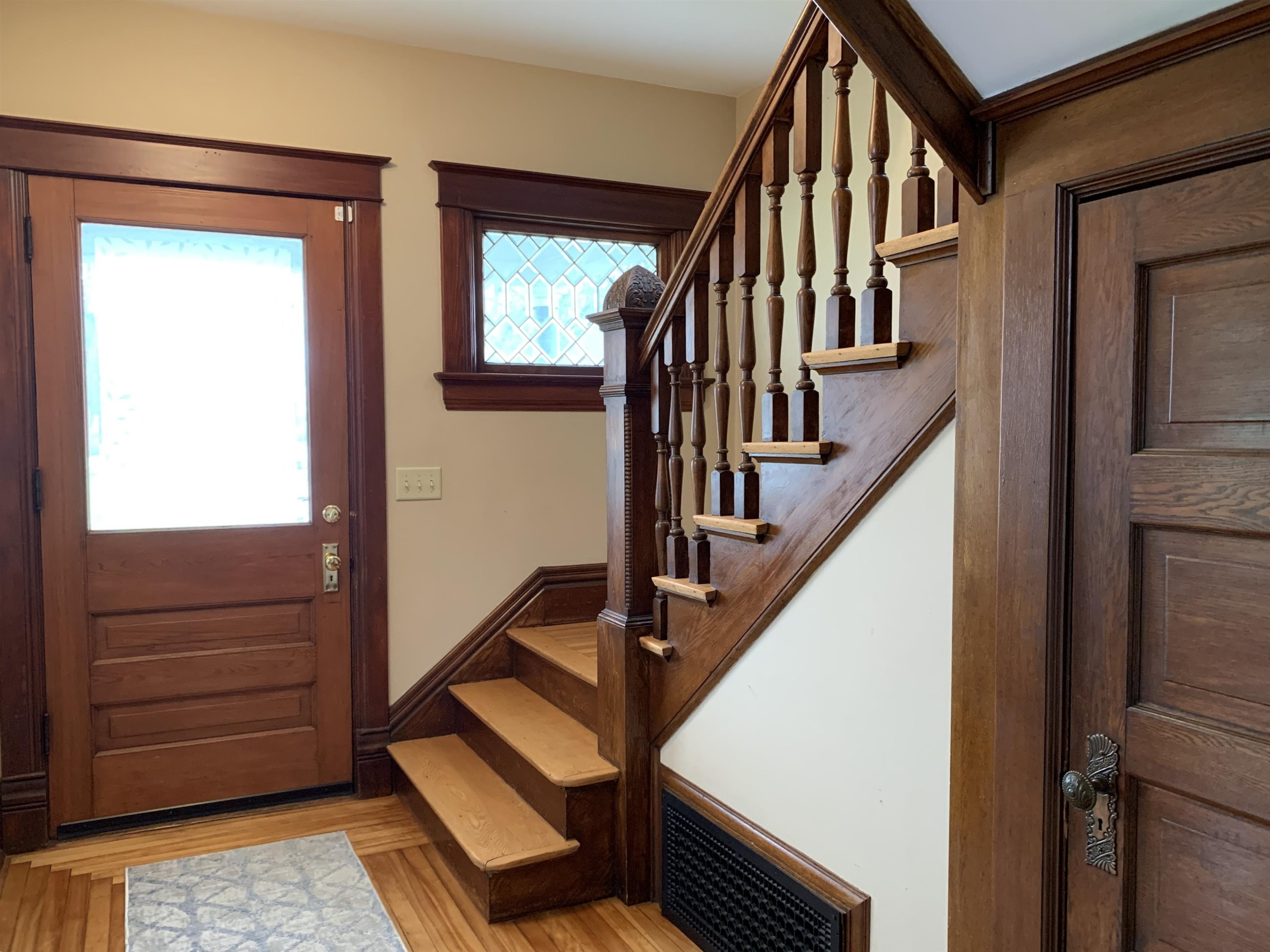 656 West James Street Columbus, WI 53925 - Photo 13 of 88