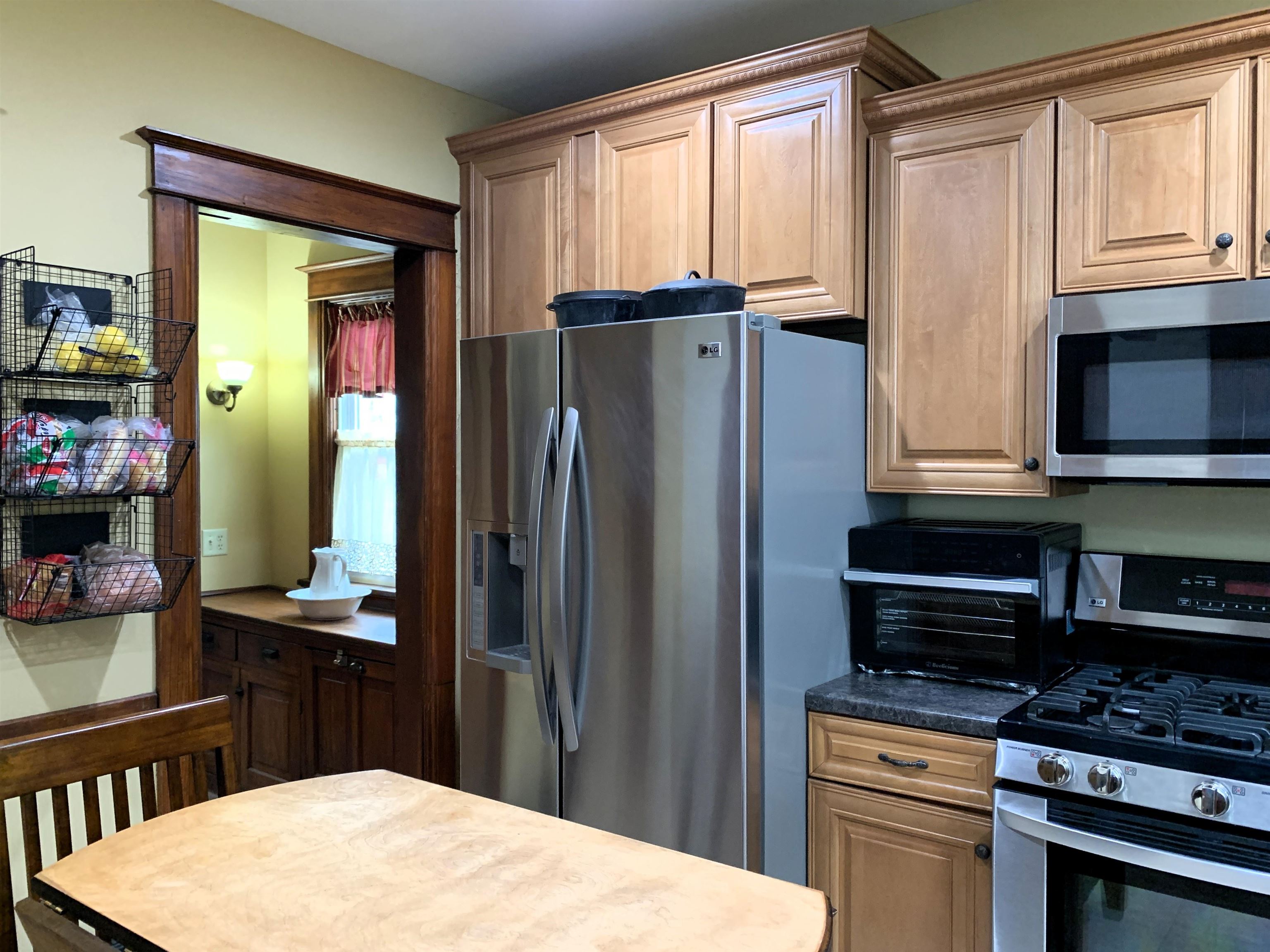 656 West James Street Columbus, WI 53925 - Photo 25 of 88