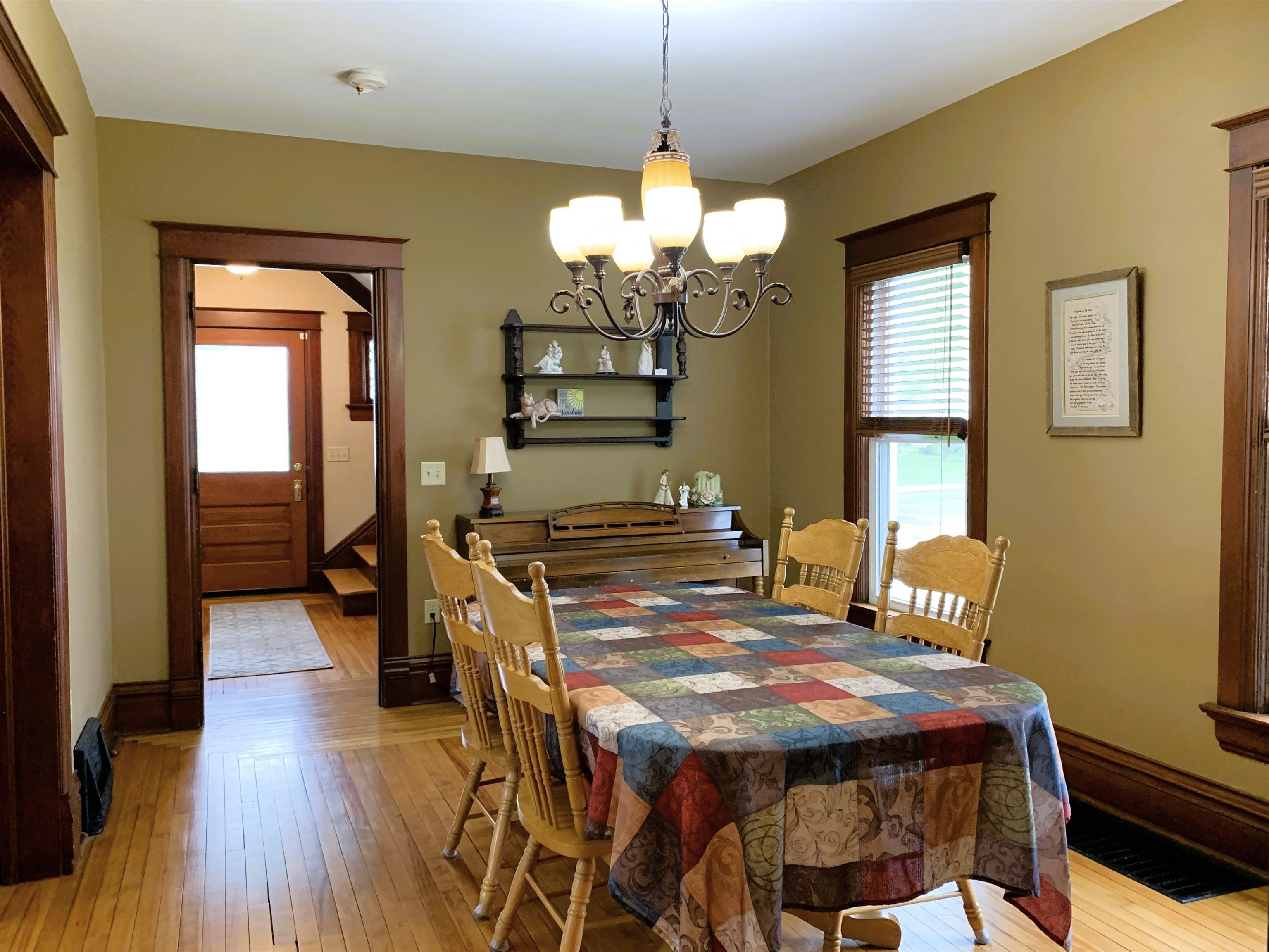656 West James Street Columbus, WI 53925 - Photo 36 of 88