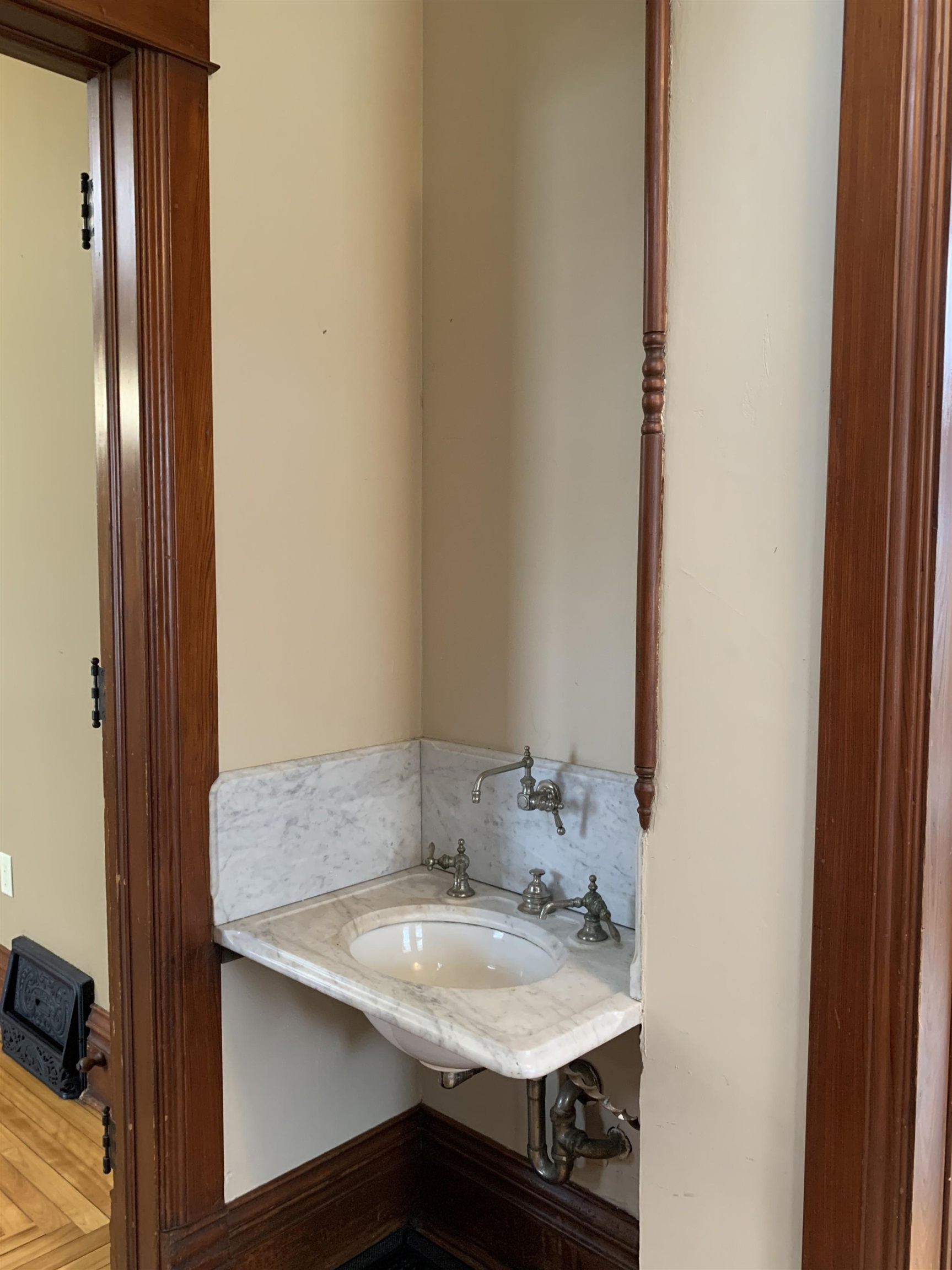 656 West James Street Columbus, WI 53925 - Photo 52 of 88