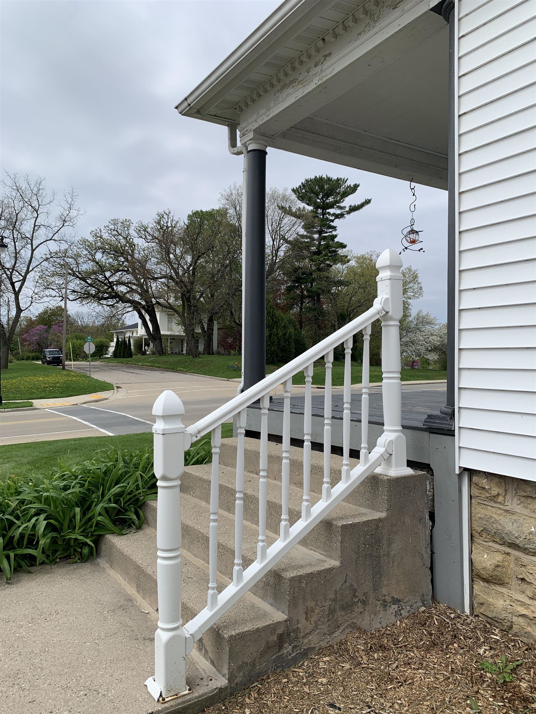 656 West James Street Columbus, WI 53925 - Photo 7 of 88