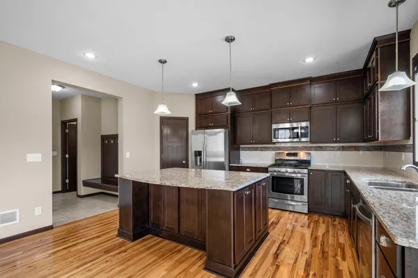 $500,000 | 7386 Quigley Avenue Northeast, Otsego, MN 55330