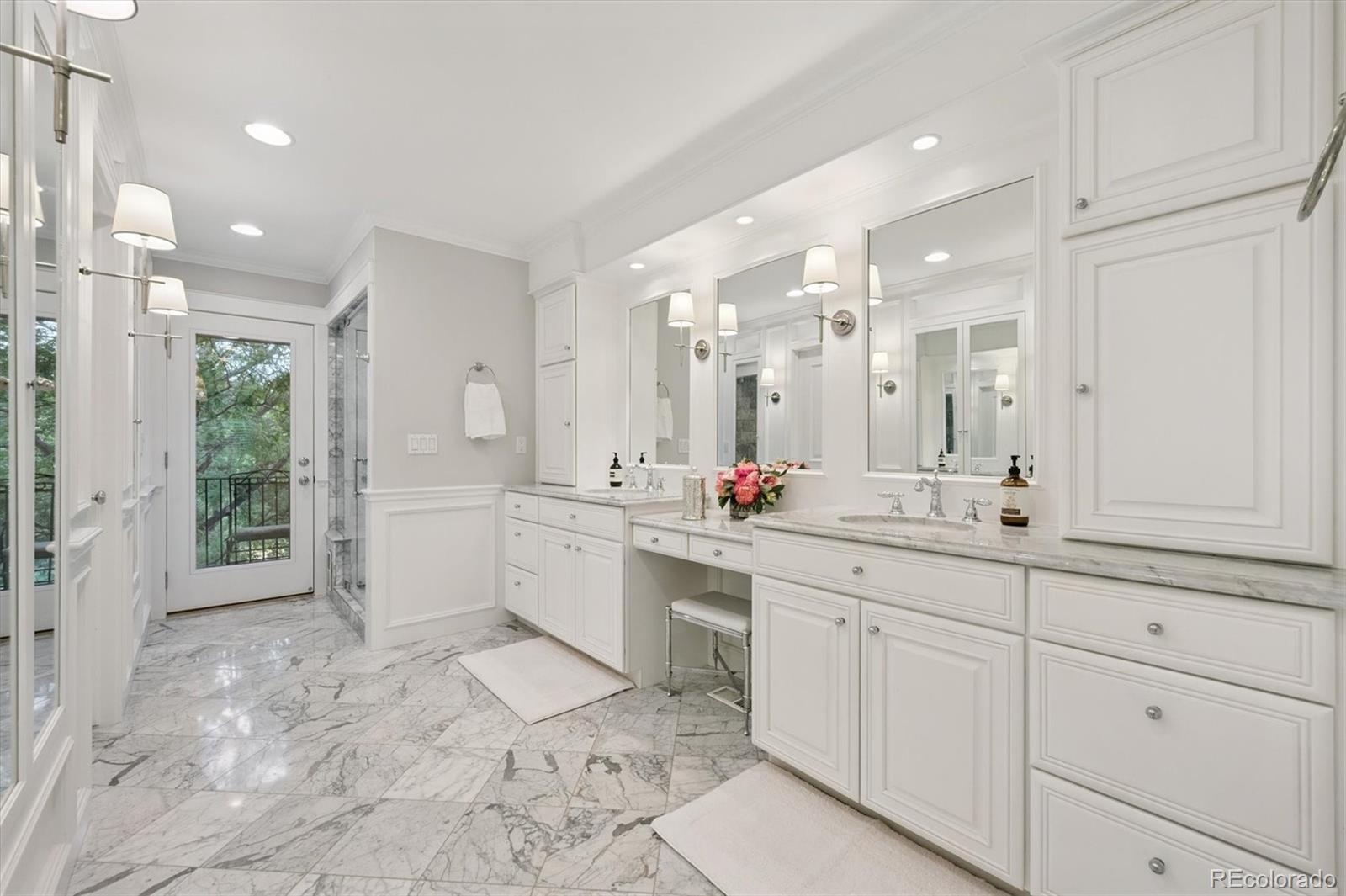 9788 South Isabel Court Highlands Ranch, CO 80126 - Photo 18 of 49