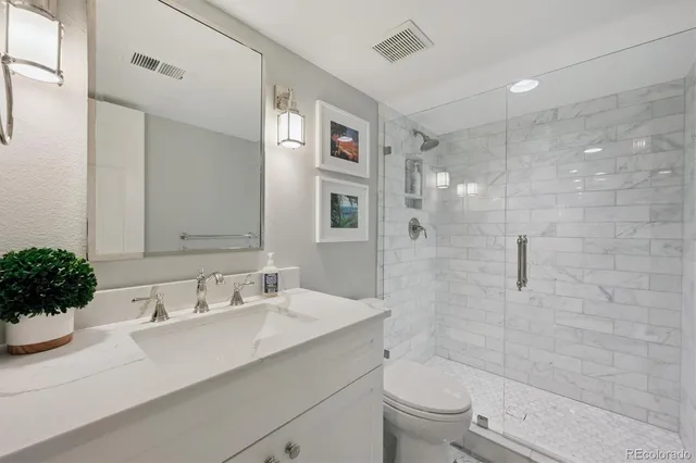 $1,650,000 | 9788 South Isabel Court, Highlands Ranch, CO 80126