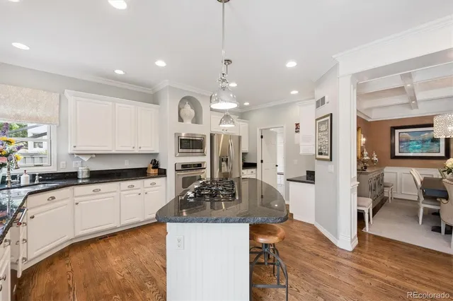 $1,650,000 | 9788 South Isabel Court, Highlands Ranch, CO 80126