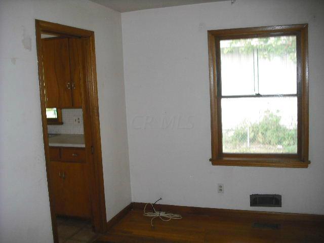 741 Demorest Road Columbus, OH 43204 - Photo 5 of 11 Gallery Image 5