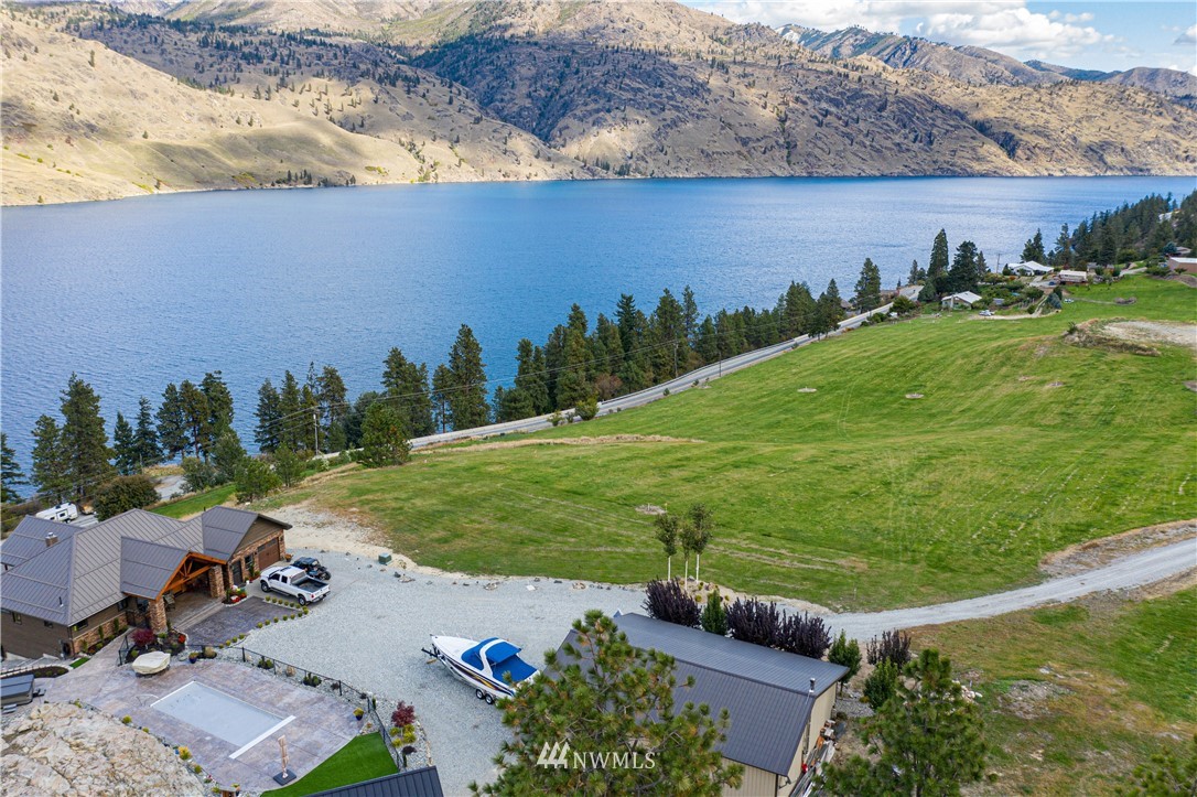 20063 South Lakeshore Road Chelan, WA 98816 - Photo 8 of 18 Gallery Image 8