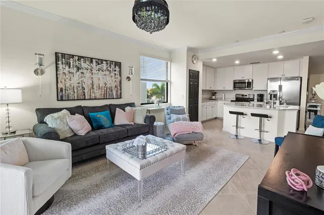 $6,500 | 17724 Gawthrop Drive, Unit 208, Bradenton, FL 34211