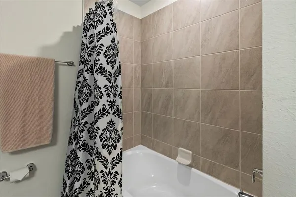 $4,500 | 17724 Gawthrop Drive, Unit 208, Bradenton, FL 34211