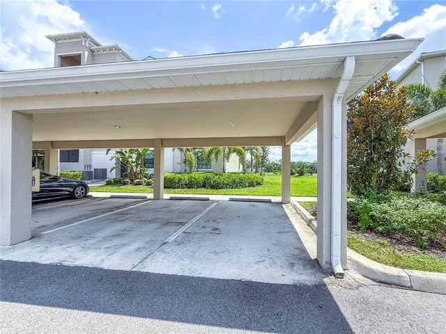 $6,500 | 17724 Gawthrop Drive, Unit 208, Bradenton, FL 34211
