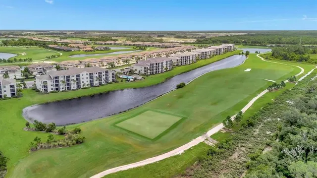 $6,500 | 17724 Gawthrop Drive, Unit 208, Bradenton, FL 34211